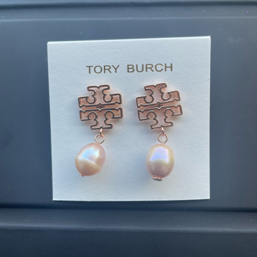 Tory Burch rose gold pearl earrings